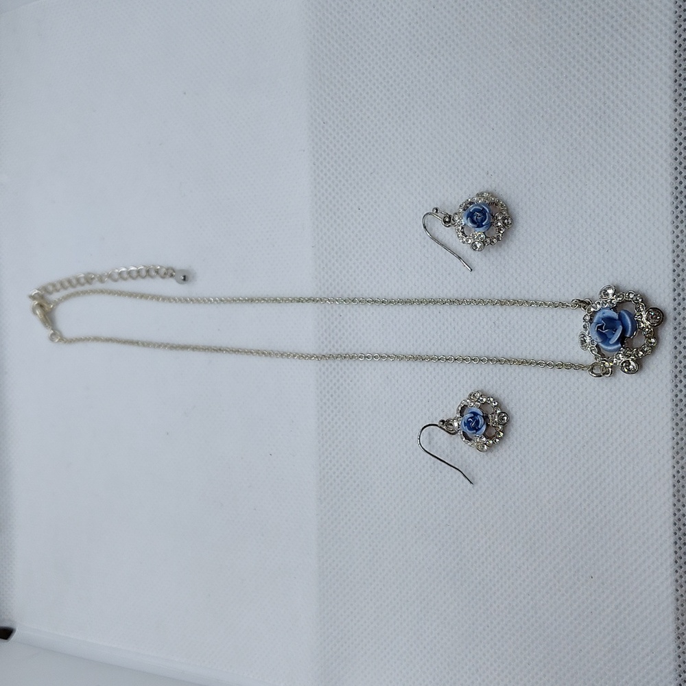 Vintage NRT Blue Flower Necklace & Matching Earrings, Fashion Jewelry